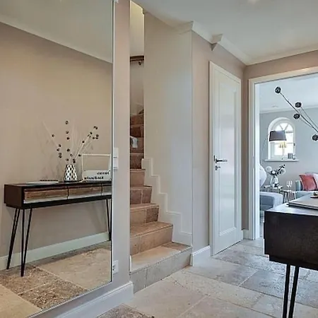 Casa de Férias Reetdach Friesenhaus Listperle