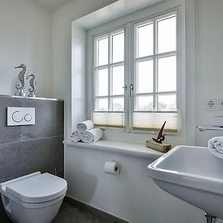 Reetdach Friesenhaus Listperle *