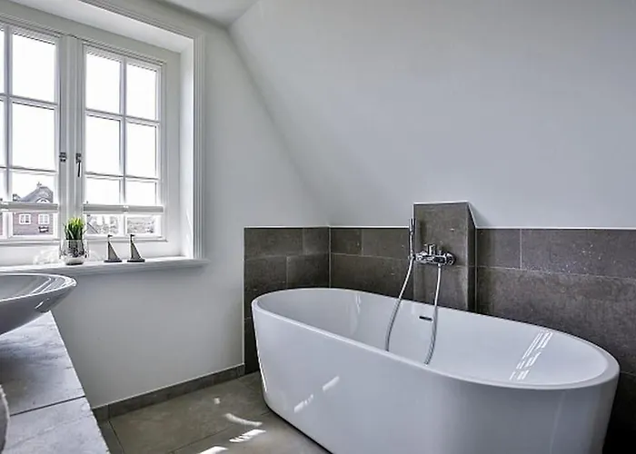 Feriehus Reetdach Friesenhaus Listperle